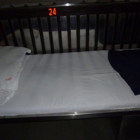 Yadgar Guest House Mumbai Kültér fotó