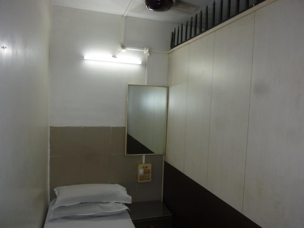 Yadgar Guest House Mumbai Kültér fotó